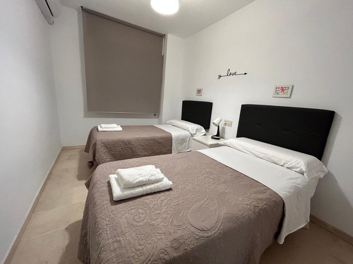 Apartamento Gloria 2 مالقة المظهر الخارجي الصورة